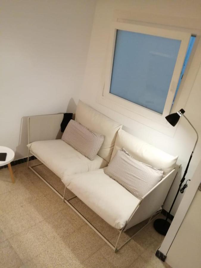 2 Bedroom Large Modern Apartment In Blanes Old Town 50M From The Beach! Bagian luar foto