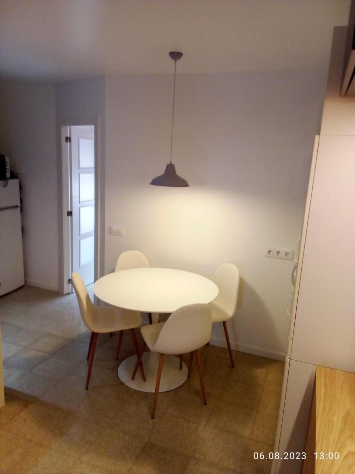 2 Bedroom Large Modern Apartment In Blanes Old Town 50M From The Beach! Bagian luar foto
